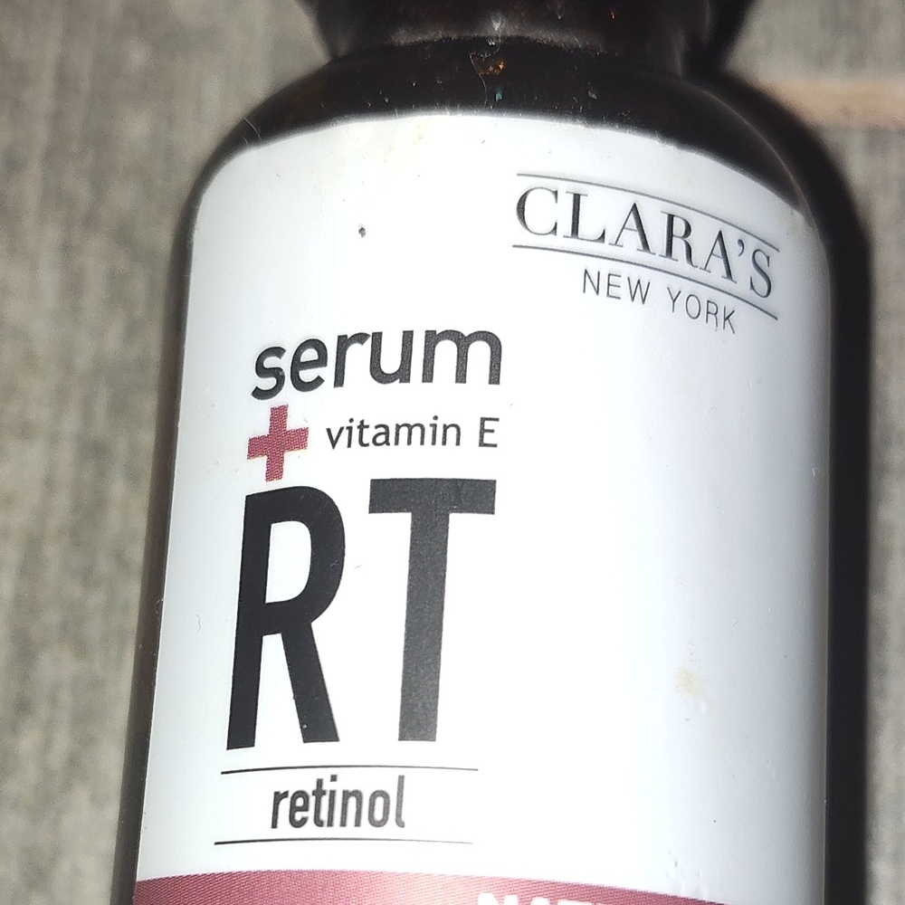 Retinol Serum with Vitamin E - White